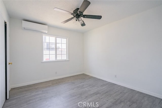 Building Photo - 3521 1/4-3524 Cogswell Rd