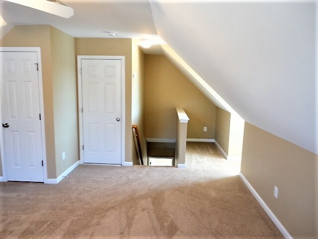 Building Photo - 905 Alba Rose Lane