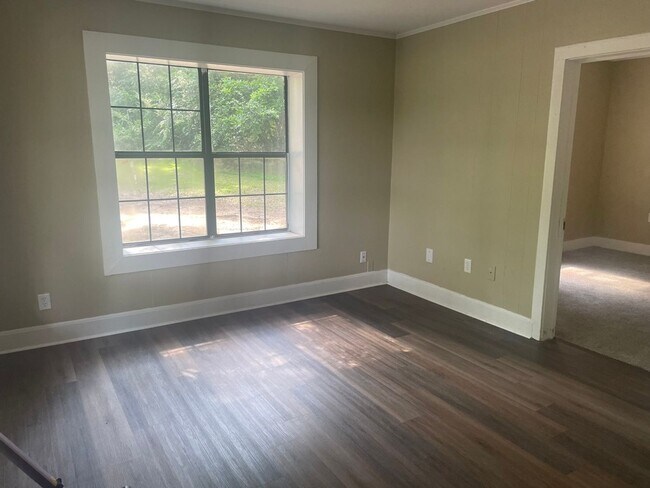 Building Photo - 103 East St