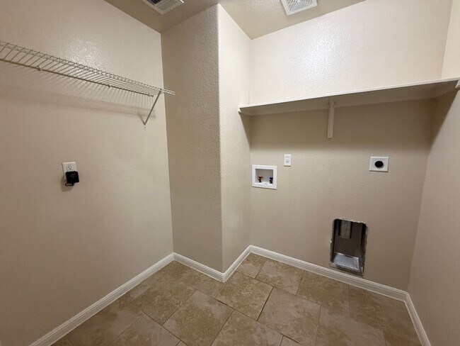 Building Photo - 3 Bedroom house for rent in Killeen