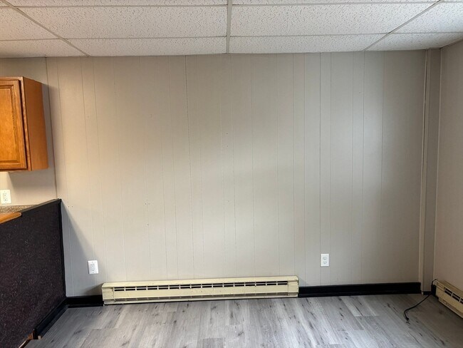 Building Photo - 1 Cheney St