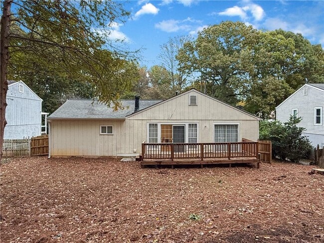 Building Photo - 10740 Plantation Bridge Dr