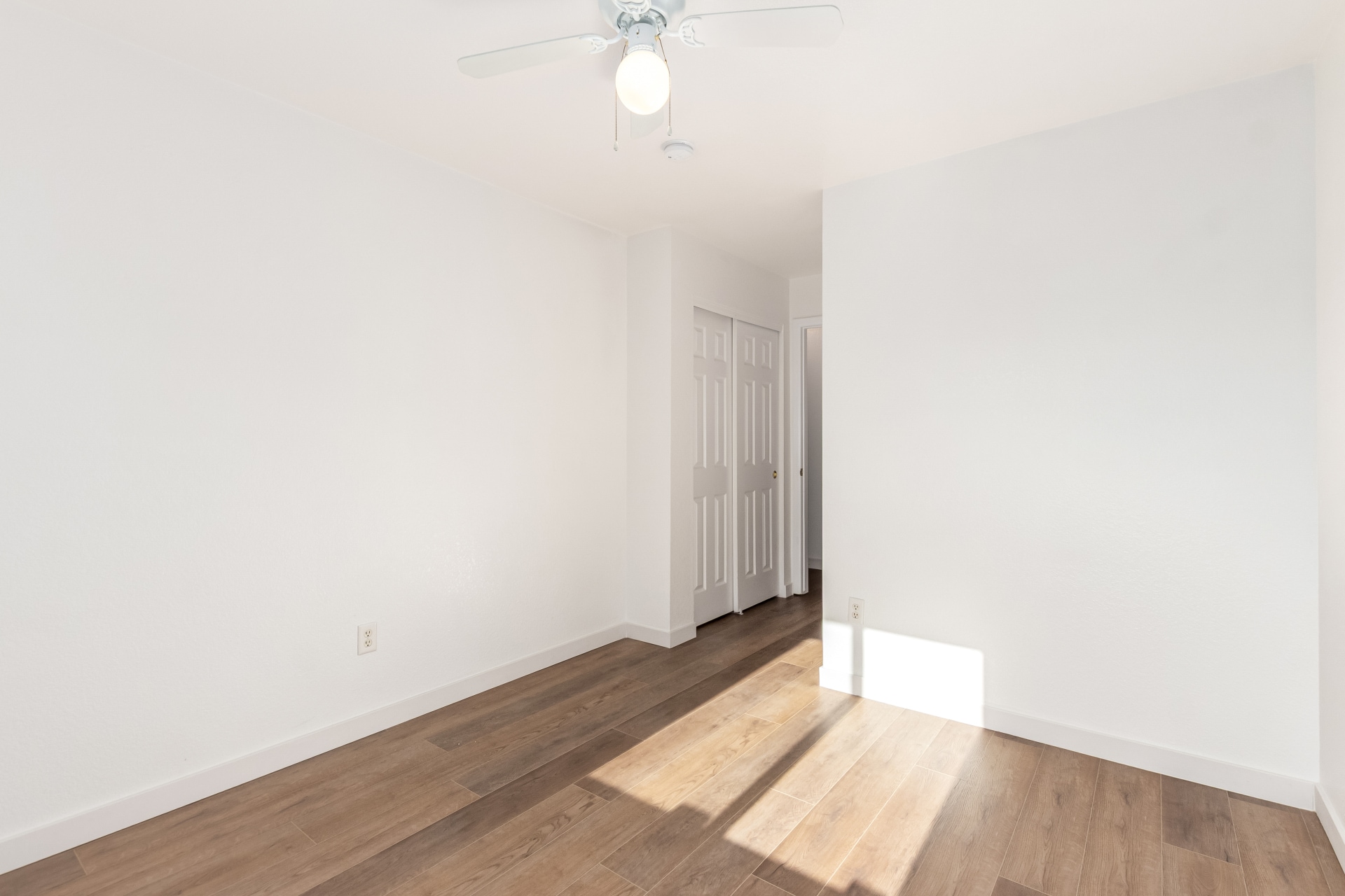 Guest room #2 - 3249 N Madison St