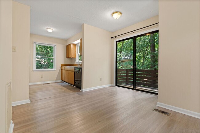 Building Photo - TWO WEEKS OFF RENT! Two Bedroom Townhome with Private Wraparound Deck in Carrboro!