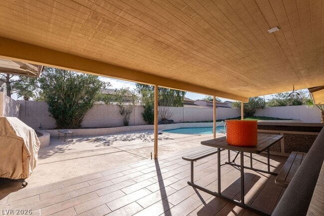 Building Photo - 1489 Santa Anita Dr