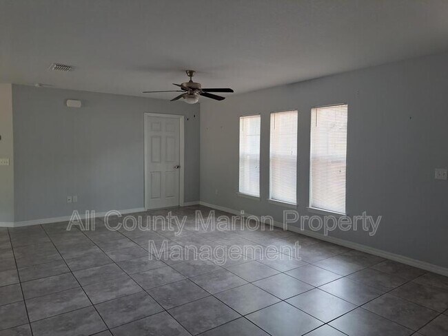 Building Photo - 7121 SE 124th Ln