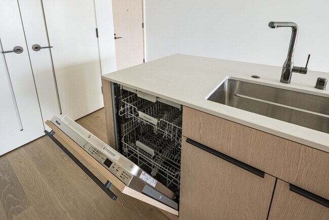 Building Photo - Modern island living at Park Ward Village #1711