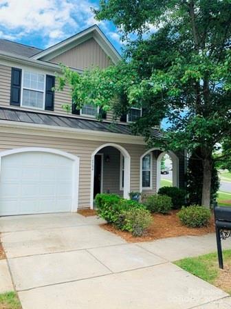 Primary Photo - 14504 Grasslands Ct