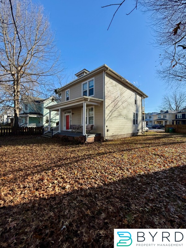 Building Photo - 3007 3rd Ave