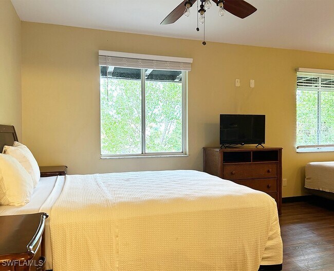 Building Photo - 25000 Tamiami Trl E
