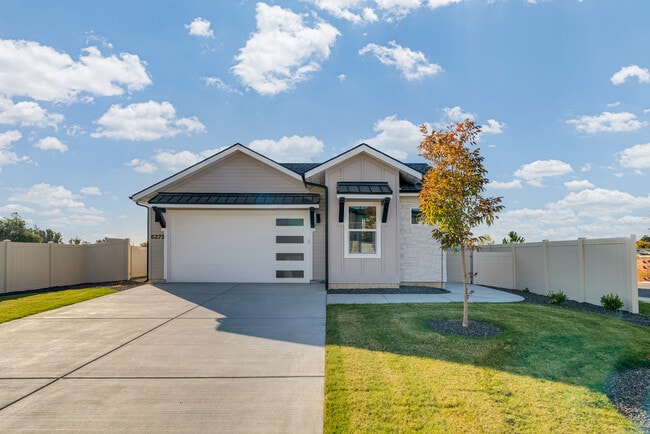 Building Photo - 6273 S Binky Ave