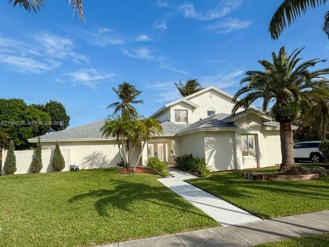 Building Photo - 311 NW 201st Ave