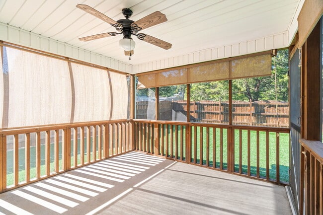 Building Photo - 7713 Budding Vine Ln