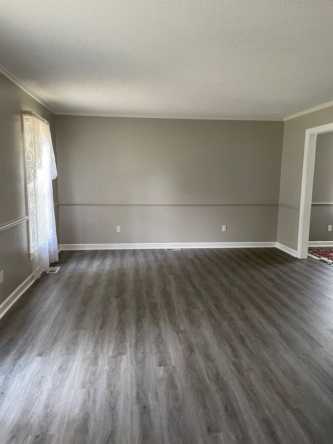 Building Photo - 103 Gangplank Rd