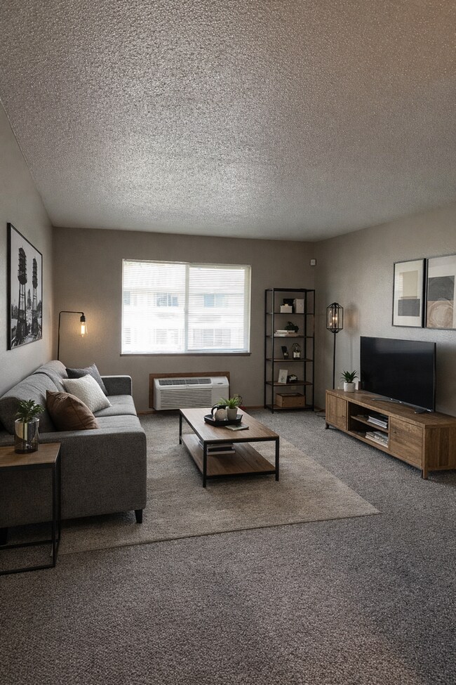 Building Photo - Attention Ellensburg: The Perfect Apartment Just Entered the Chat