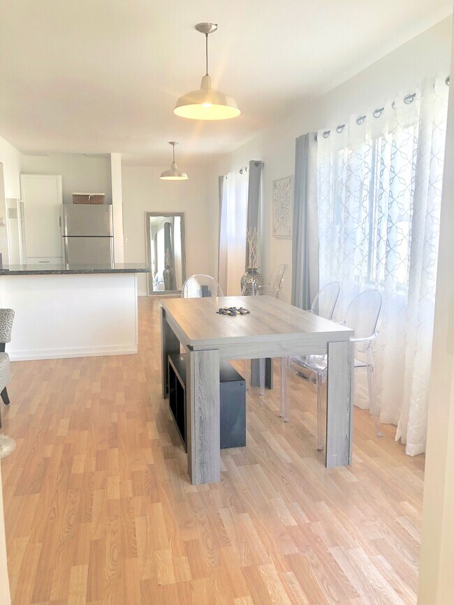 Dining Area - 35 Dudley Ave