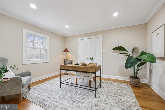 Building Photo - 4902 De Russey Pkwy
