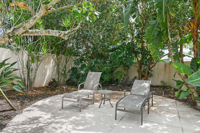 Building Photo - 118 Coral Cay Dr