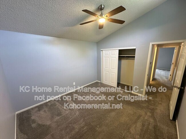 Building Photo - 9000 E 85th Pl