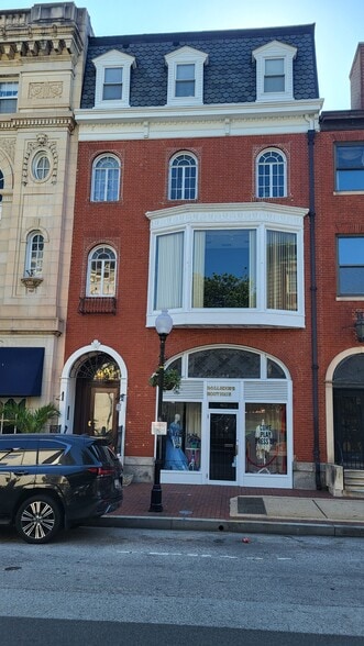 Building Photo - 403 N Charles St