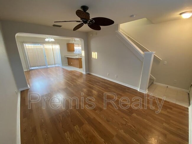 Building Photo - 13224 Thoroughbred Loop