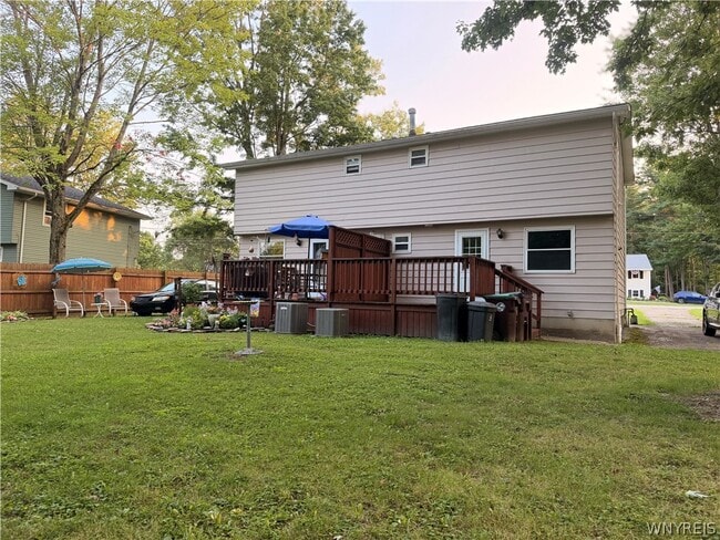 Building Photo - 4890 Bussendorfer Rd