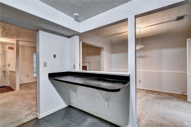 Building Photo - 3241 Shadow Walk Ln