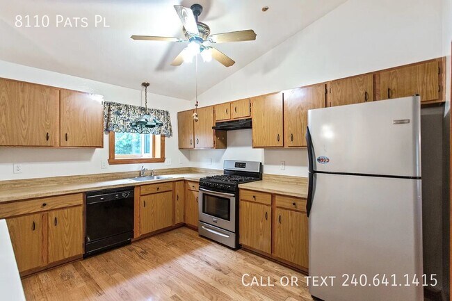 Building Photo - 8110 Pats Pl