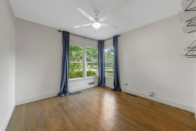 Building Photo - 3936 Piedmont Rd