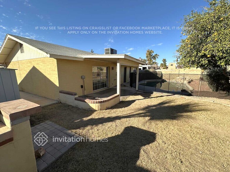 Building Photo - 1529 N Delmar