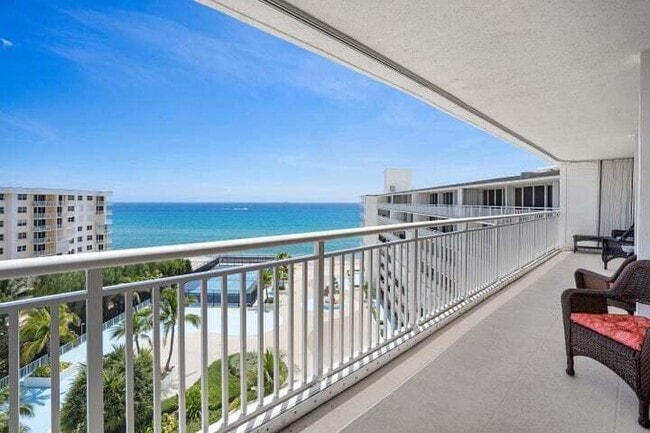 Building Photo - 3546 S Ocean Blvd