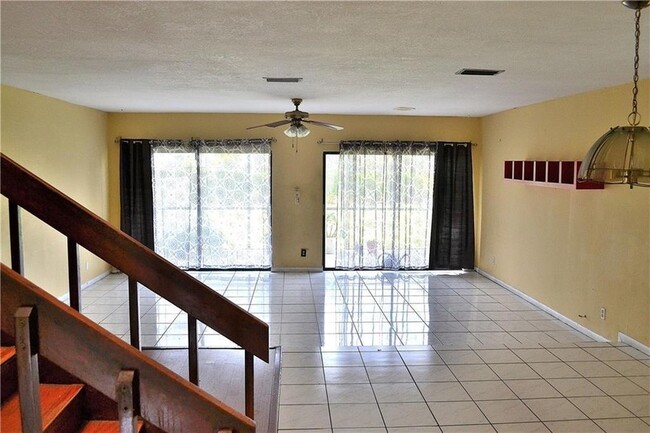 Building Photo - 8701 NW 35th St