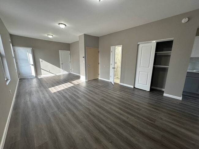 Building Photo - 457 Coney Island Ave