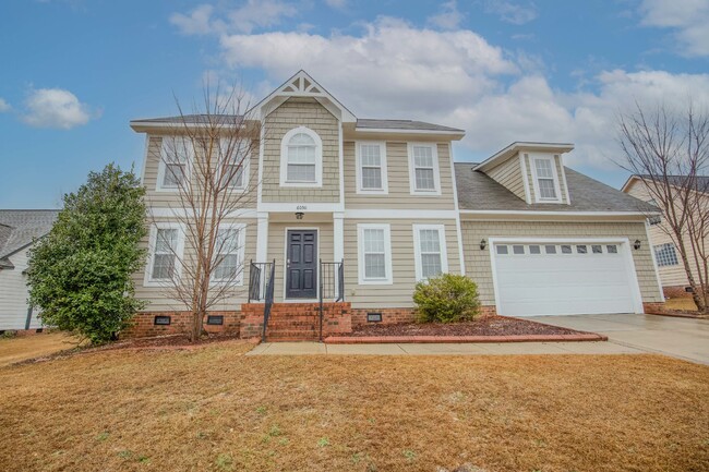 Building Photo - "Charming 4-Bedroom Home with Granite Coun...