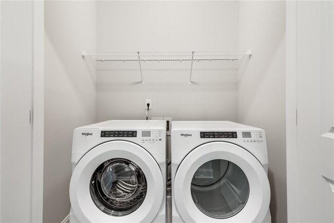 Building Photo - 308 Burgess Walk