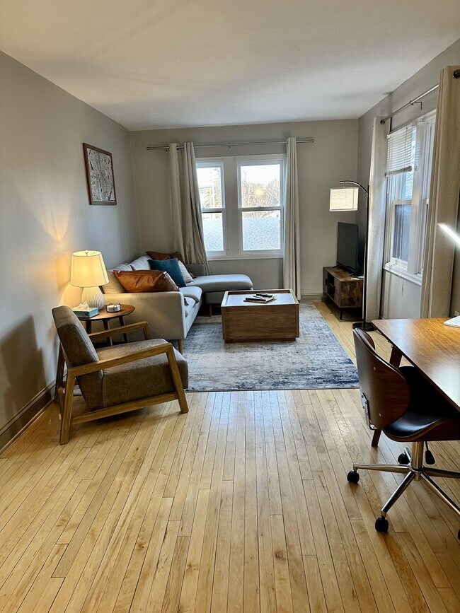 Building Photo - 4008 Minnehaha Ave