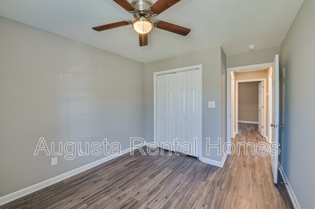 Building Photo - 1718 Hicks St