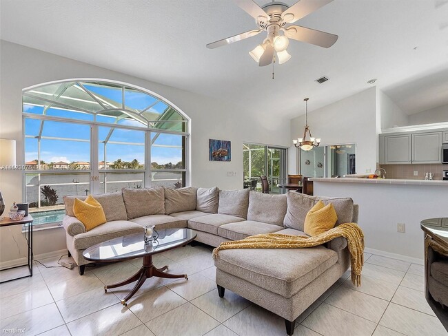 Building Photo - 3 br, 3.5 bath House - 2950 NE 188th St Ap...