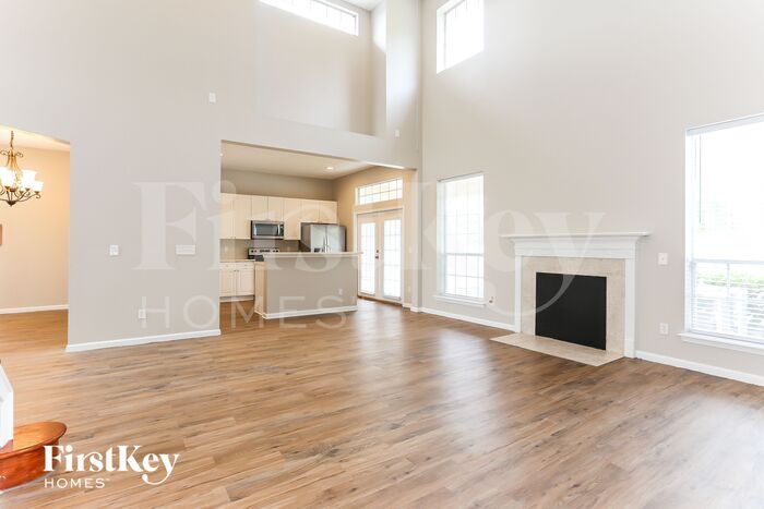 Building Photo - 13831 Devan Lee Dr E