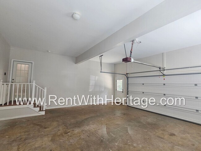 Building Photo - WOW!!!!!...PRETIGIOUS HOME IN CHAPEL CROSS...