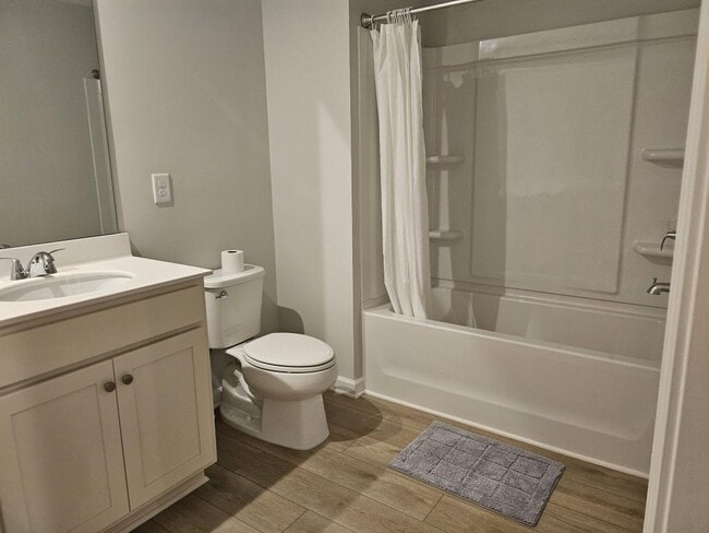 Building Photo - 1290 Jordan Brook Dr