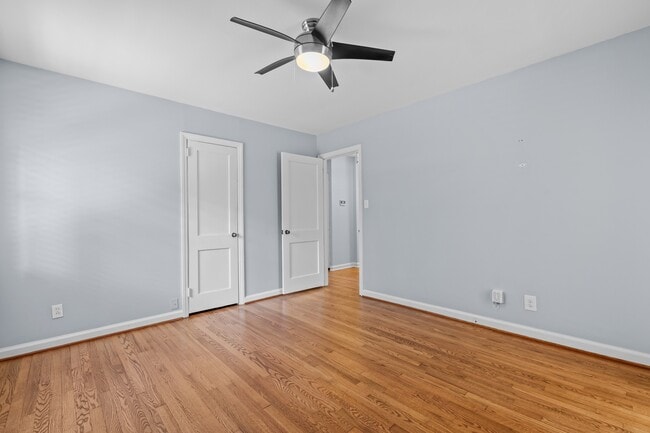Building Photo - 2115 Bellaire Ave