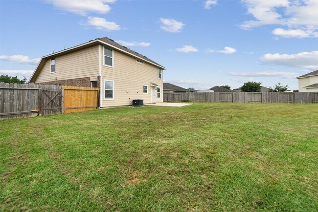 Building Photo - 5626 Abundant Life Ln