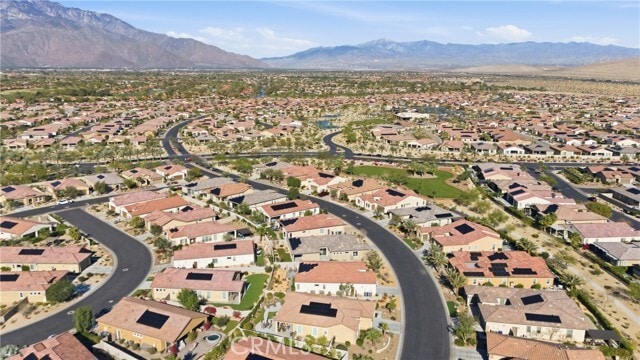 Building Photo - 61 Cabernet