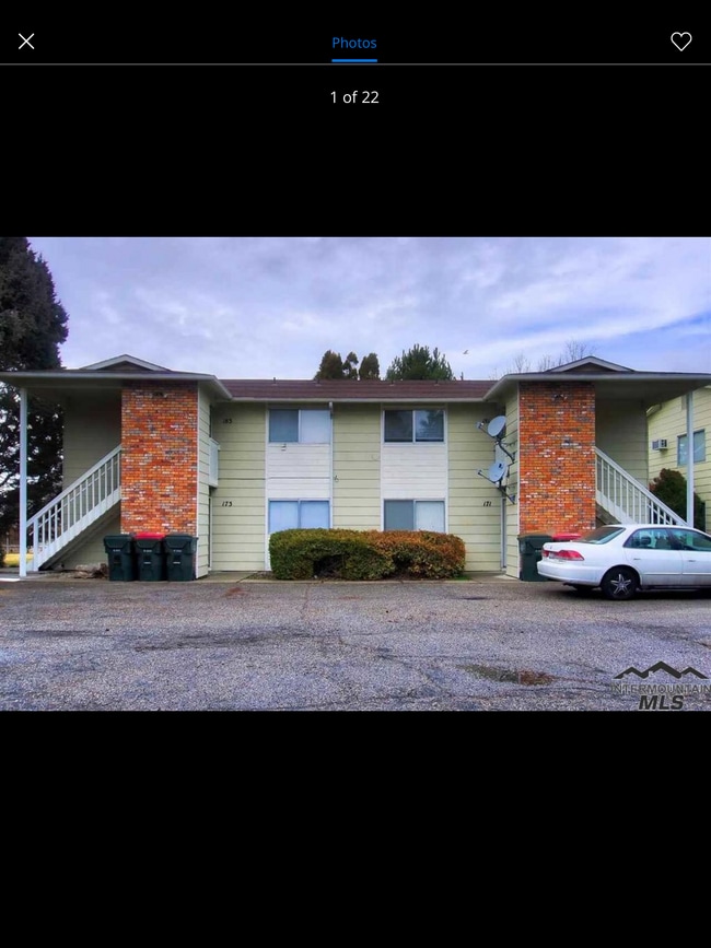 Building Photo - 173 SW 7th Ave