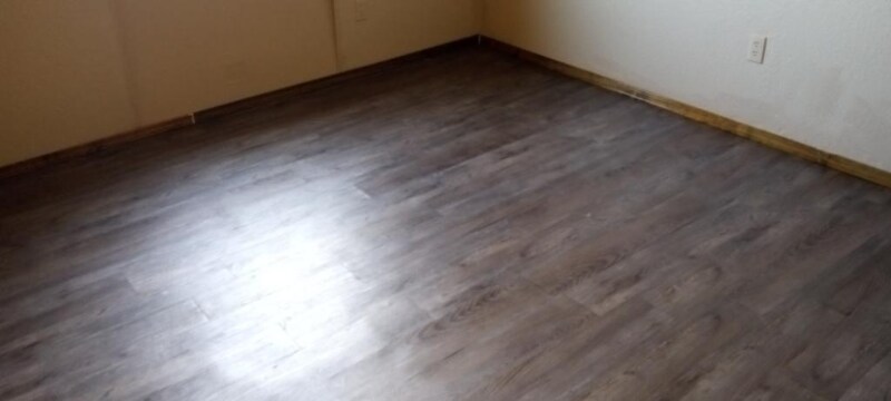 Building Photo - 902 Cynthia St