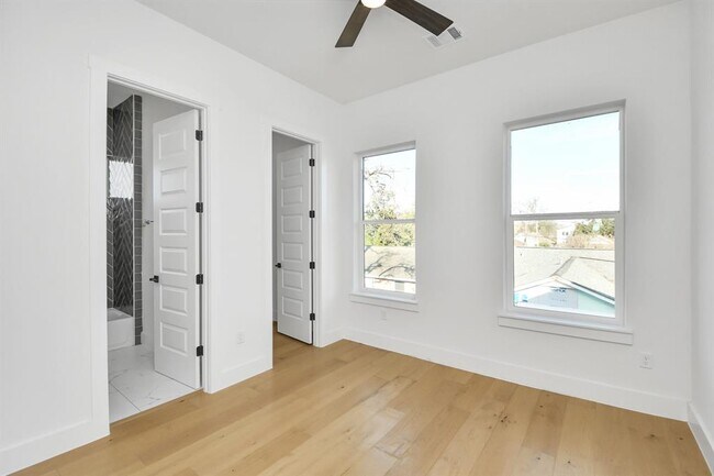 Building Photo - 1812 Lula St