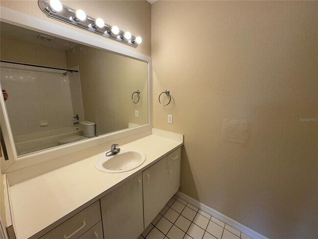 Building Photo - 489 Las Cortes Ln