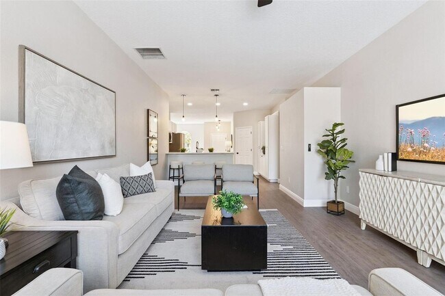 Building Photo - 1209 Cathcart Cir