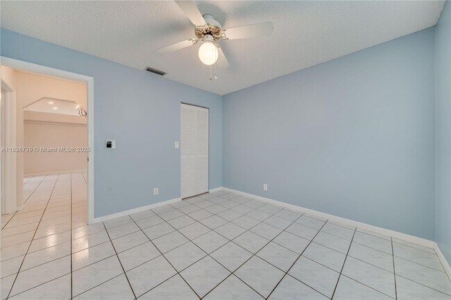 Building Photo - 360 NW 107th Ave